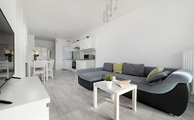 Przytulne Apartamenty Sun Seasons 24 z Pięknym Widokiem w Szklarskiej Porębie by Noclegi Renters